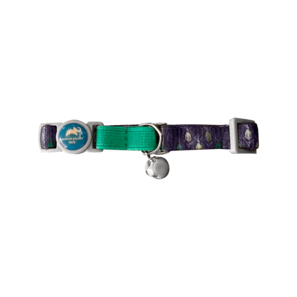 Animal Planet Collar Para Gato Con Fondo Oscuro
