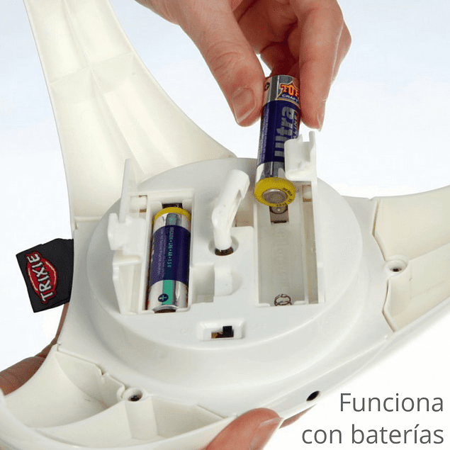 GiGwi Feather Spinner   Pet Droid  with2 replacable natural feather caps and 3 motion sensors